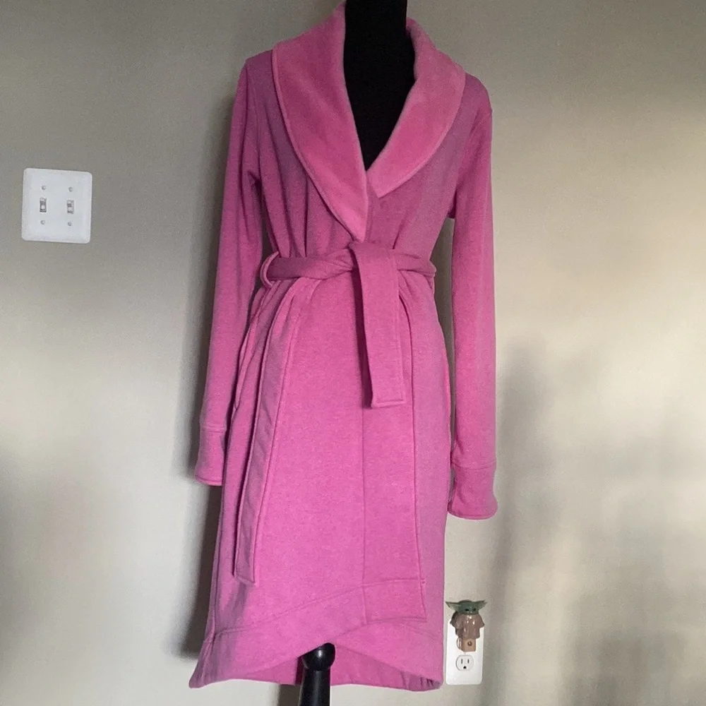 Beautiful Pink Small Ugg Super Soft Duffield Robe With Pockets - Picture 7 of 10